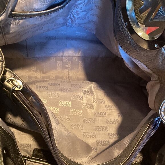 Michael Kors Silver metallic Leather Purse - Picture 7 of 9